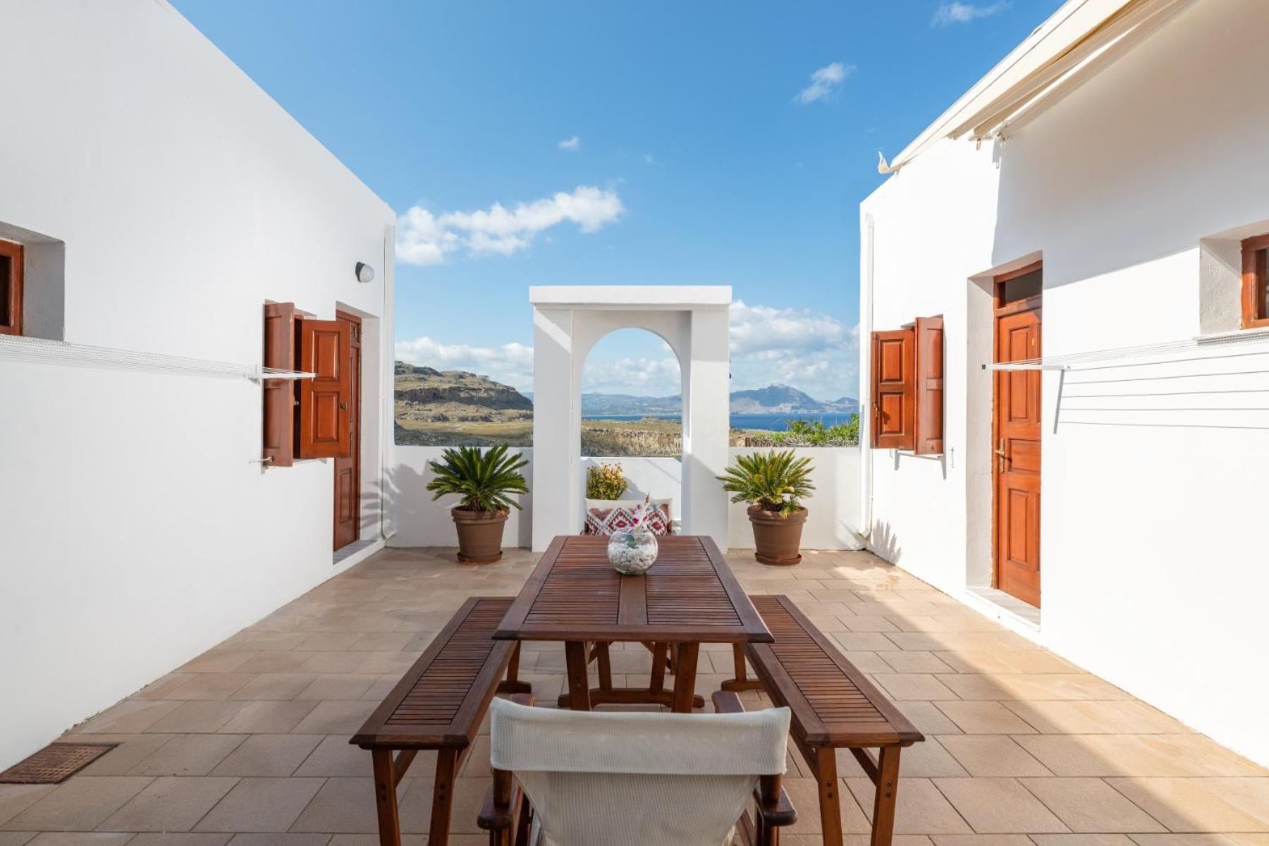 Apostolos Rooms Lindos  Luaran gambar